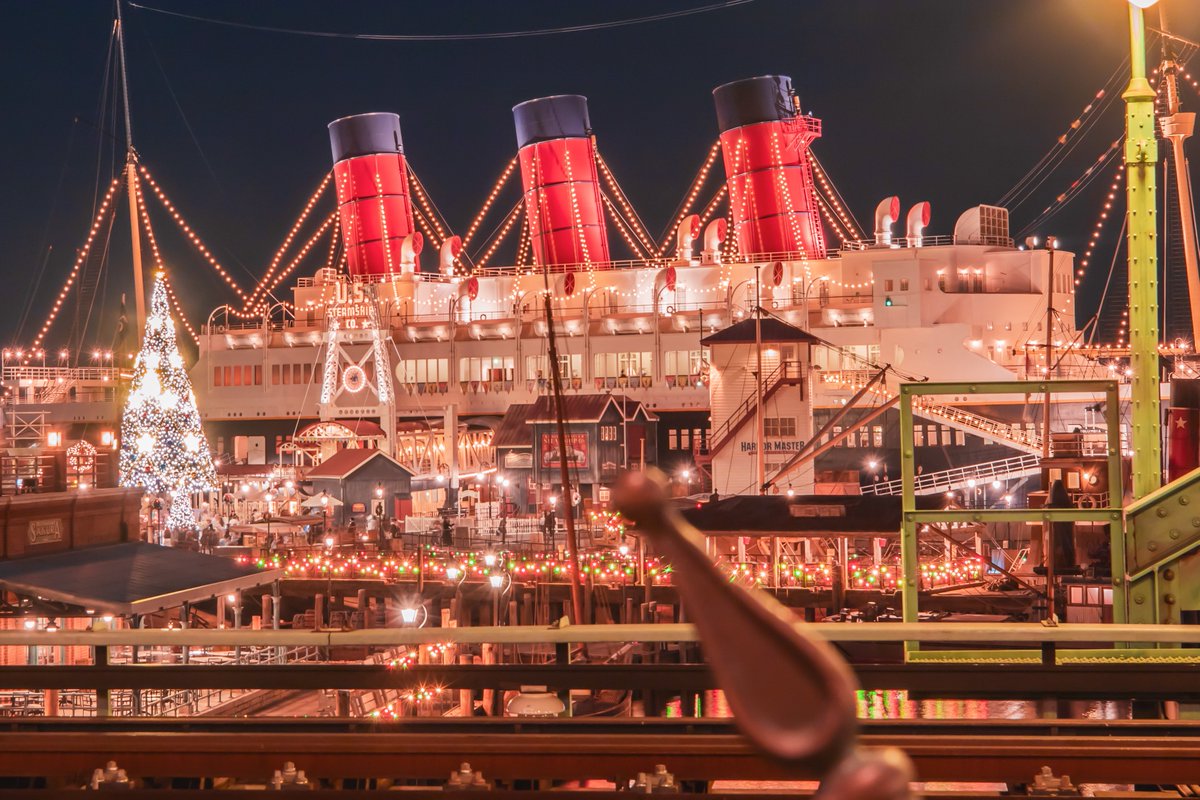 remidisneyphoto's tweet photo. クリスマスの東京ディズニーシーが美しすぎる。 https://t.co/regErbR0x9