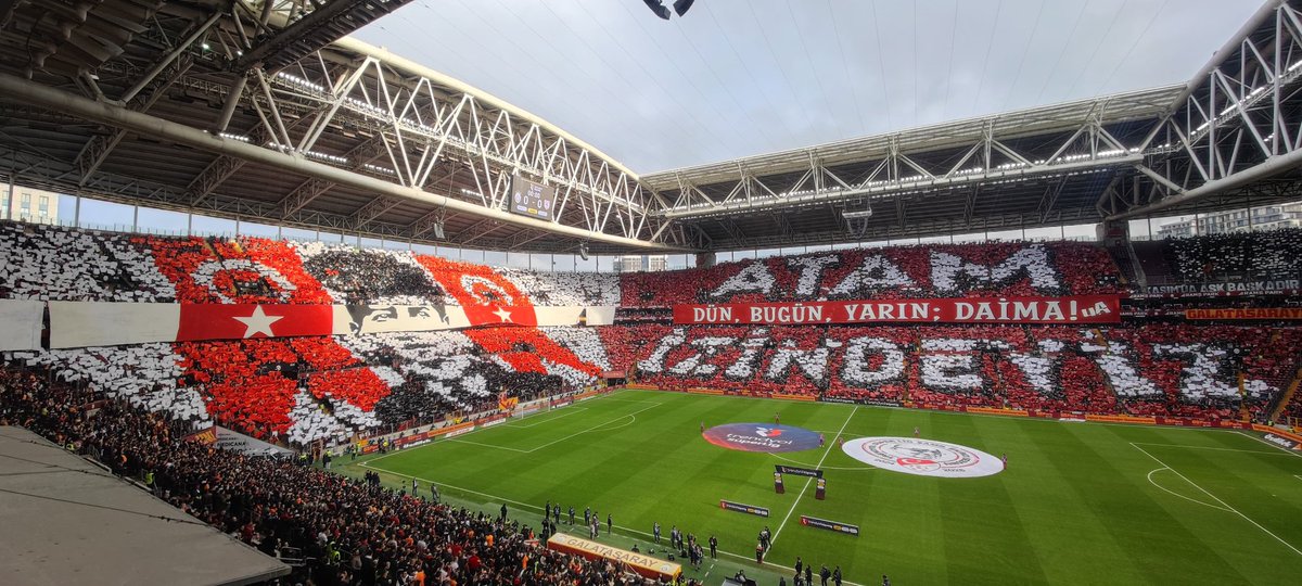 DÜN, BUGÜN, YARIN; DAİMA!

ATAM İZİNDEYİZ!

#ultrAslan