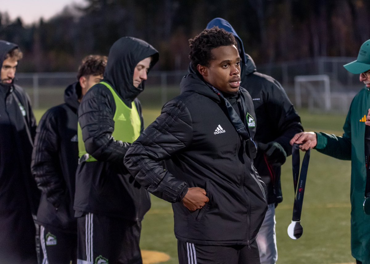 🥈 Congratulations to the Silver Medalists! 🥈 The Algonquin Wolves battled fiercely and demonstrated amazing skill and resilience throughout the tournament, earning a well-deserved silver!