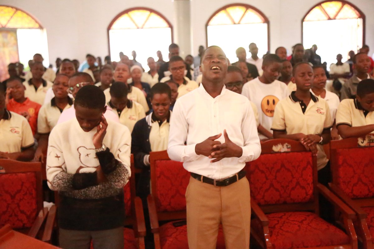 St John's Chapel Mengo (@st_johns_chapel) on Twitter photo Our God is powerful, He is mighty and strong in battle. To God indeed be the Glory
#SundayService
<a href="/Mengo_School/">Mengo Senior School</a>
<a href="/mosa/">mosa</a>
<a href="/coufamilytv/">COU Family TV</a> Our God is powerful, He is mighty and strong in battle. To God indeed be the Glory
#SundayService
<a href="/Mengo_School/">Mengo Senior School</a>
<a href="/mosa/">mosa</a>
<a href="/coufamilytv/">COU Family TV</a>