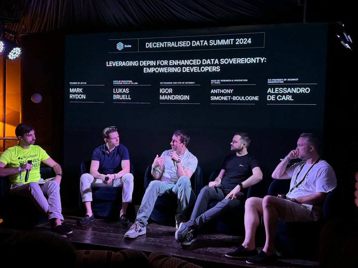 gateway_eth's tweet image. Hot from the  panel at the Decentralized Data Summit @Codex_storage 

@MRRydon from @AethirCloud

@0xlukeskywalker from @nillionnetwork 

@mandrigin from @gateway_eth 

@ansimonet from @iEx_ec

@a_d_c_ from @Acurast