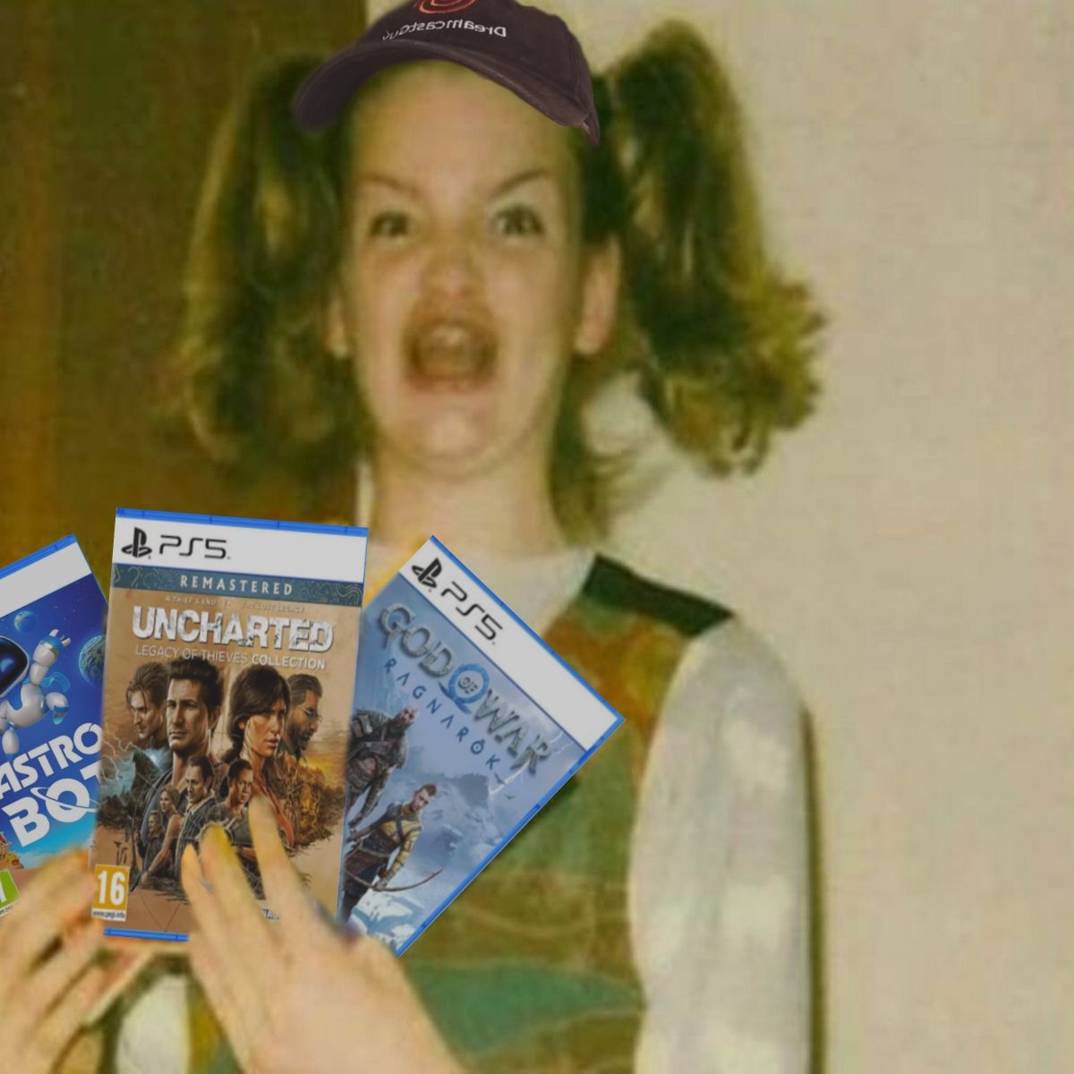 HideoCraigjima's tweet image. Dreamcastguy sold his 4 year old PS5 to his girlfriend. Now look at her — fully fledged playstation nation. 😭