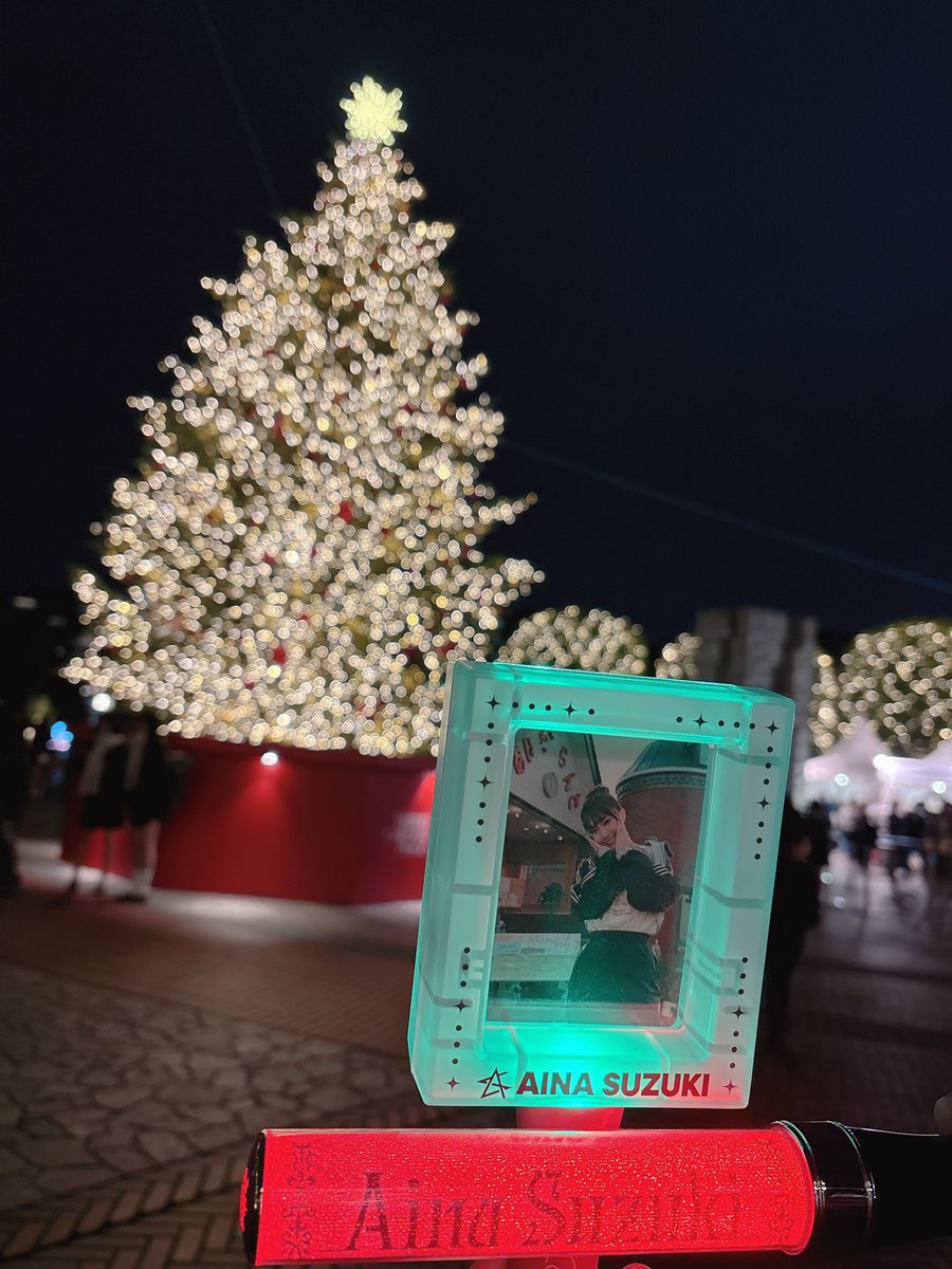 ouji0x0's tweet image. 東京公演ありがとうございました！
オルスタ生バン最高でした😭✨
進化し続ける愛奈ちゃんを全身で浴びました…！
メタル系の楽曲も本当に圧巻でした…！

Stray Identityのお人形さんみたいな振り付け大好きすぎて横転しました🥹🌹
愛奈ちゃん大好き！すこ( &amp;gt;̶̥̥̥᷄⩊&amp;lt;̶̥̥̥᷅ )💗
#initium
#鈴木愛奈