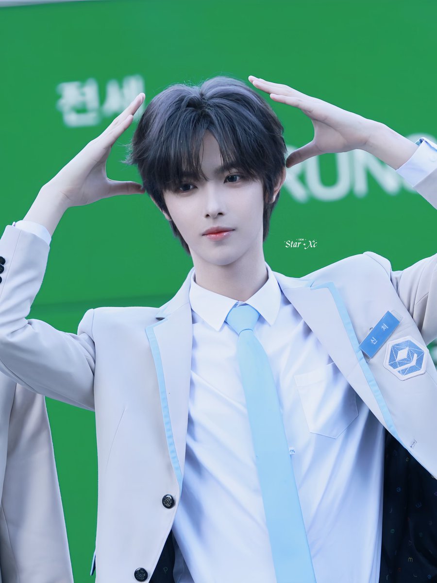 starxc0830's tweet photo. ▶︎𝟐𝟒𝟏𝟏𝟏𝟎 스타라이트보이즈 미팬 

신처체크 ♡

#신처 #新澈
#iQIYI #StarlightBoys 
#스타라이트보이즈 #星光闪耀的少年 https://t.co/3O5iS4O6PL