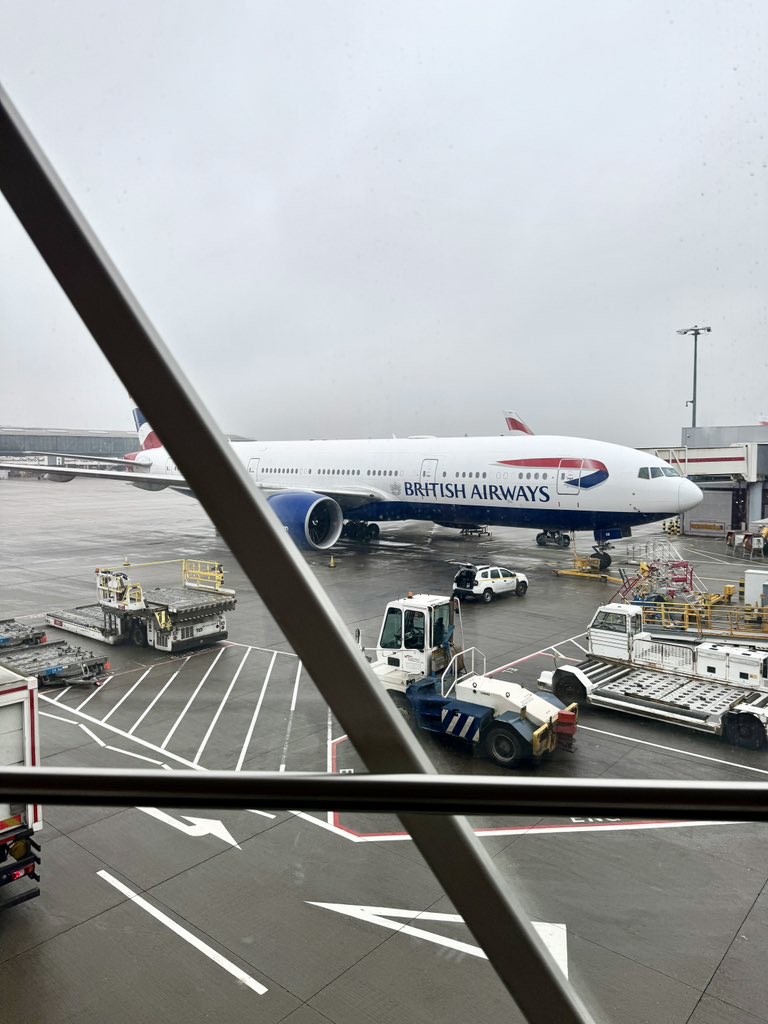 Genny Dee tweet media