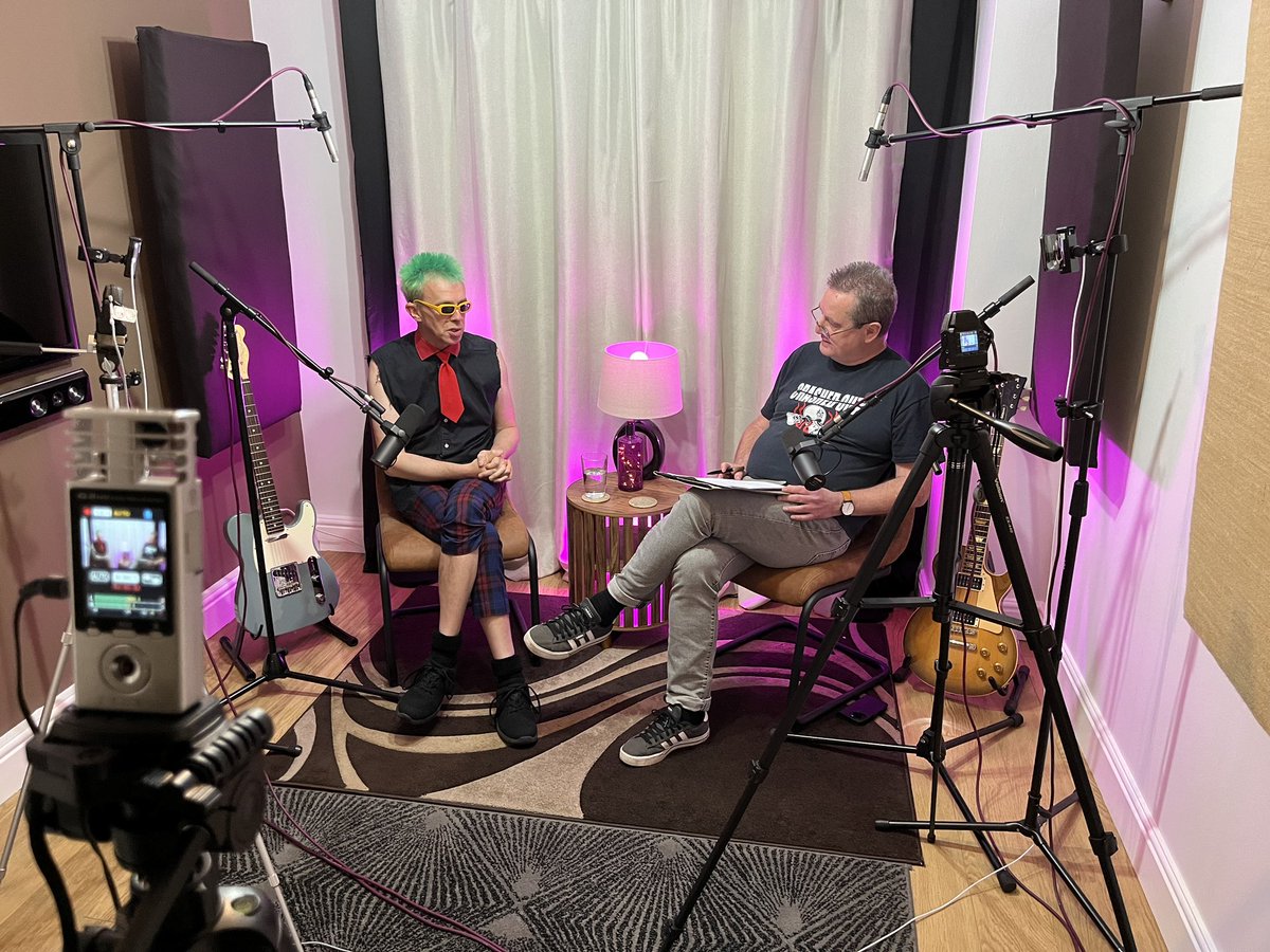 Ronan Fitzsimons (@ronanfitzwriter) on Twitter photo Just spent an enjoyable weekend filming a batch of interviews with Olga from the mighty <a href="/TheToyDolls/">The Toy Dolls</a>. Great fun. Just spent an enjoyable weekend filming a batch of interviews with Olga from the mighty <a href="/TheToyDolls/">The Toy Dolls</a>. Great fun.