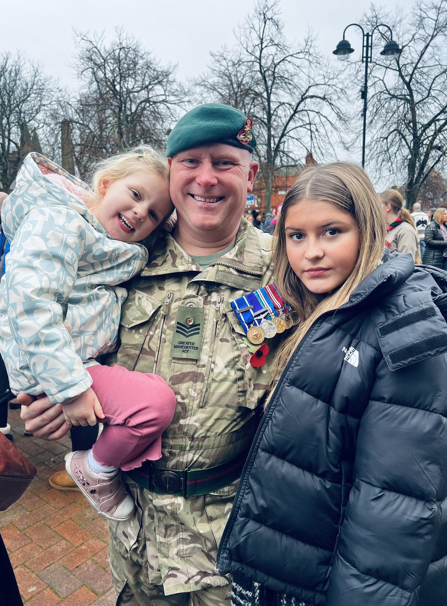 Victoria Crompton tweet media