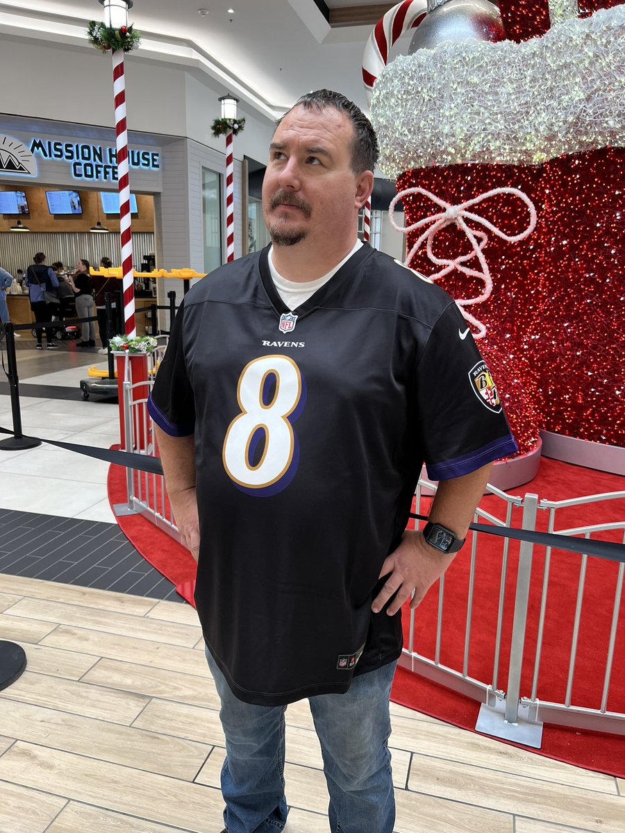 cmlamb2000's tweet photo. My wife got me this perfect jersey for Christmas and gave it to me early.  @Lj_era8 @Ravens #RavensFlock https://t.co/mVdYlbzTou