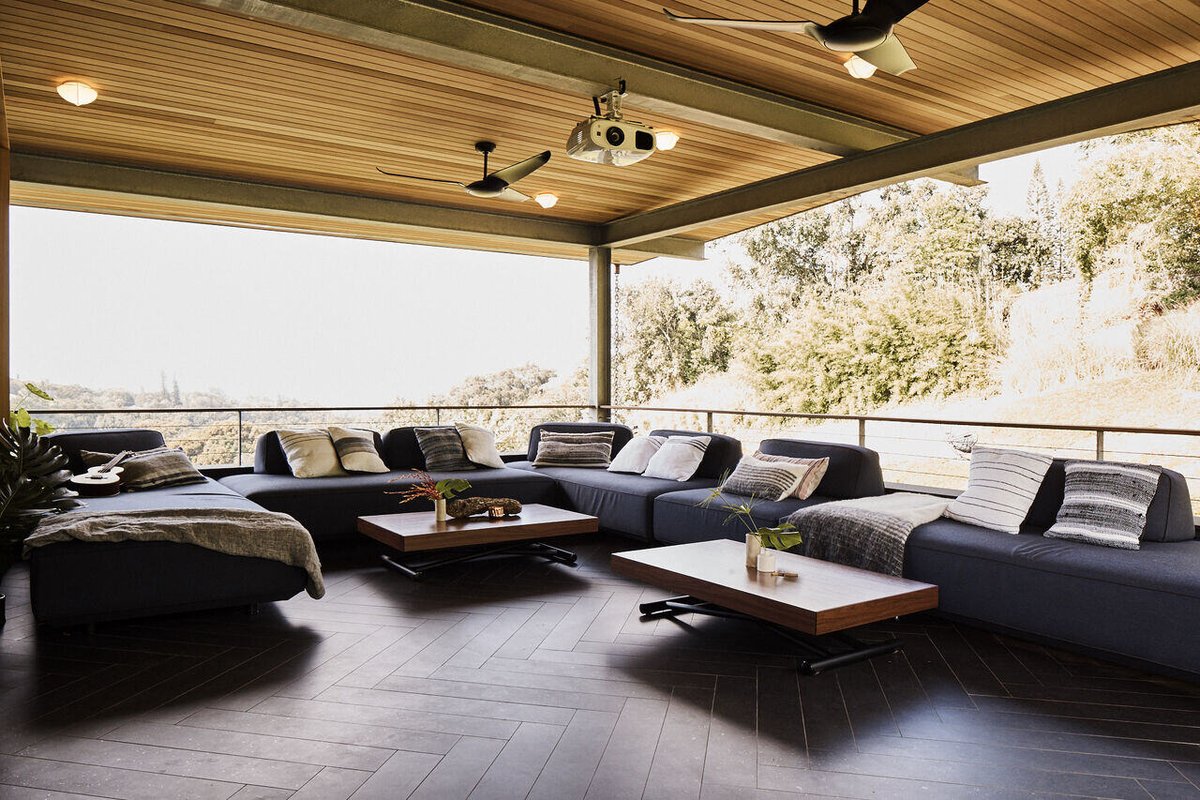 Graham Hill tweet media