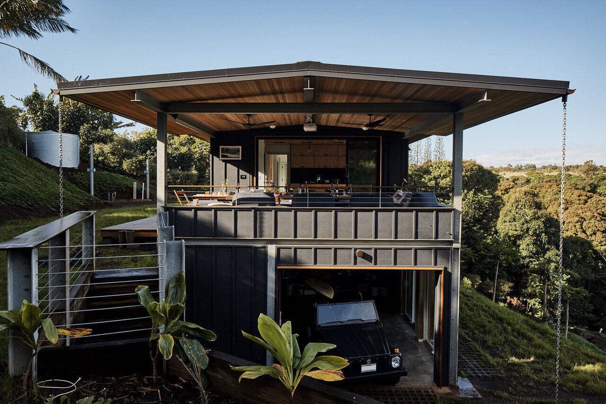 Graham Hill tweet media