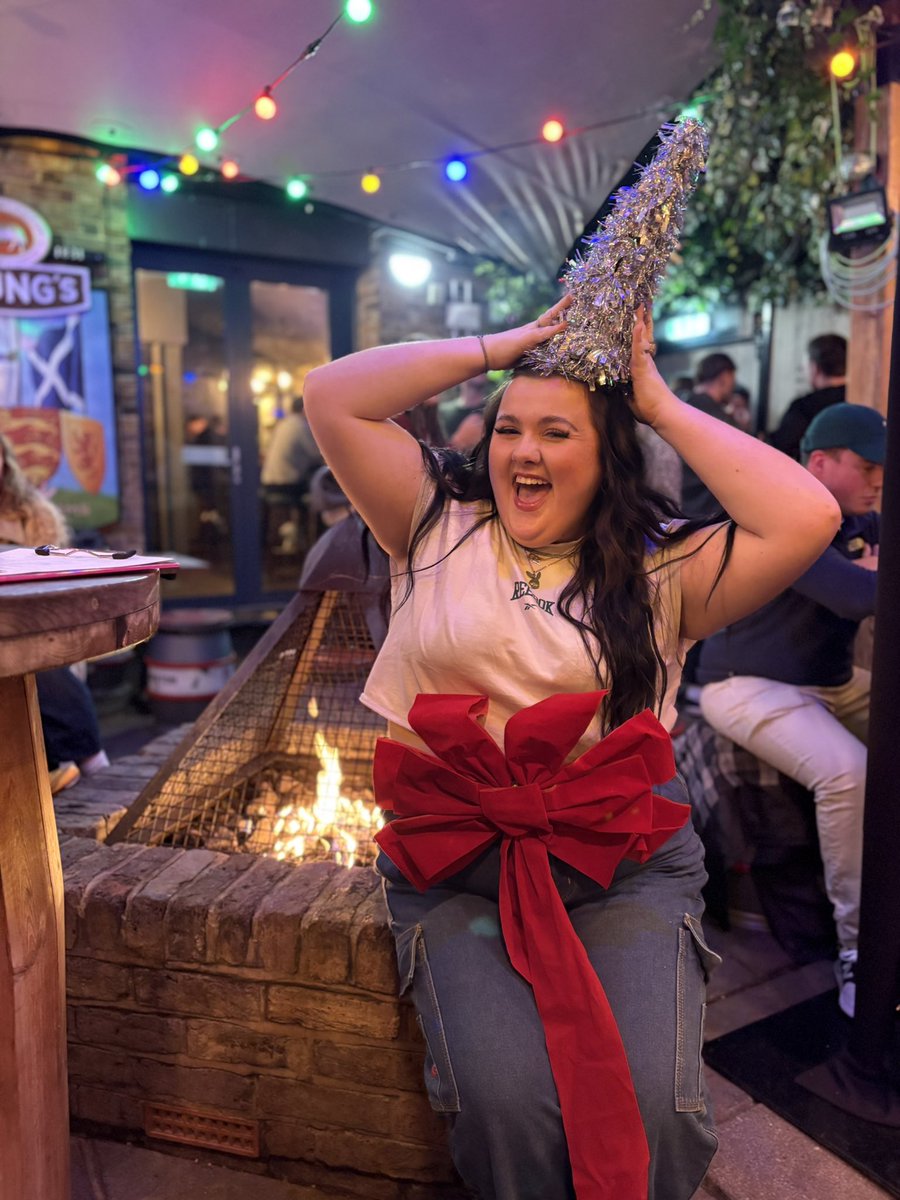 TrinityArms's tweet image. We’re booking up fast for Christmas!! Come grab your spot by the fire pit before it’s all gone!