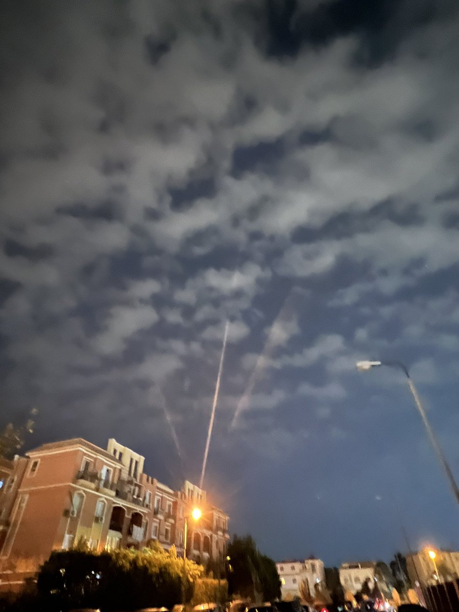 fofat3lab's tweet photo. clouds https://t.co/WgTYO141Oo