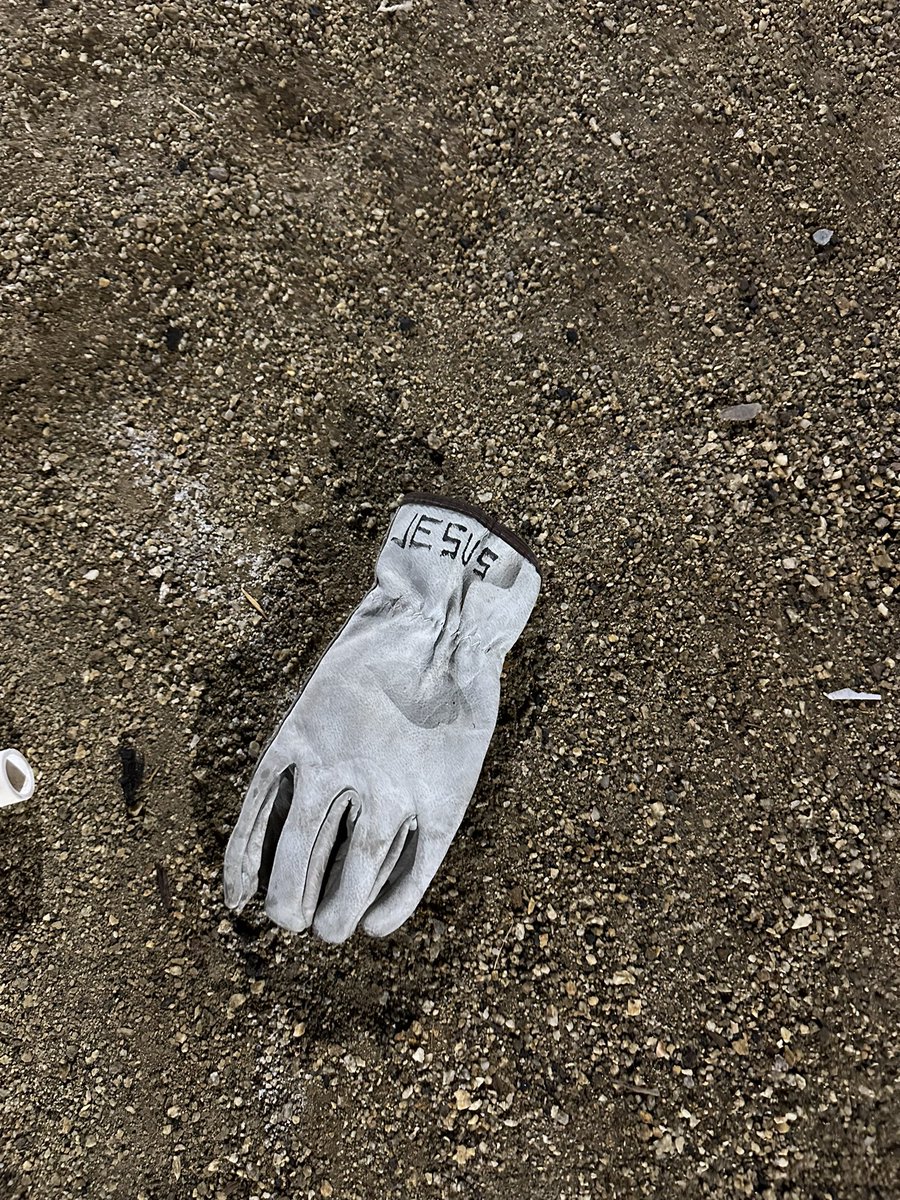 Jesus lost a glove. Any idea where I can find him?