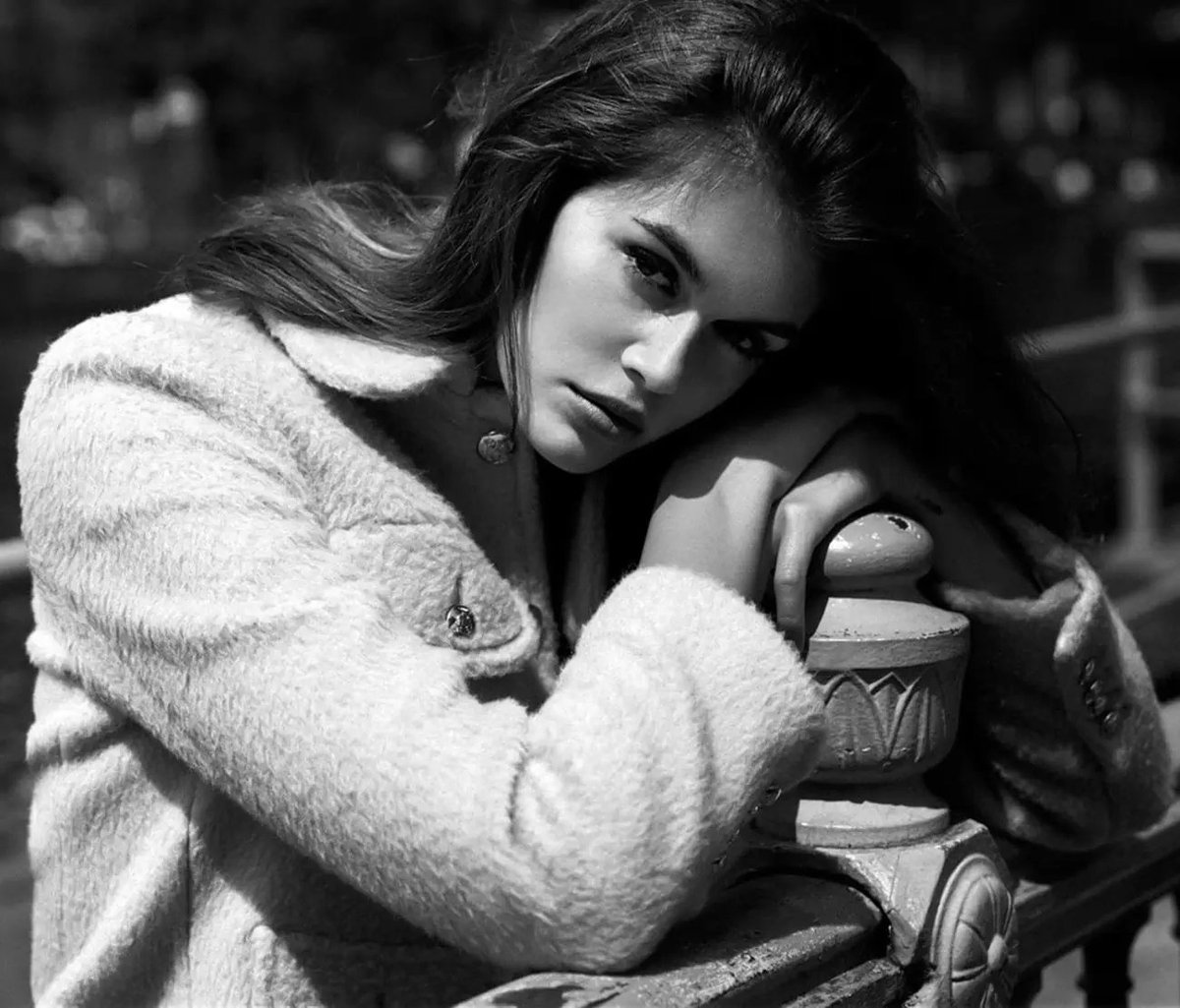 worlds_moda's tweet image. #editorialsWM (1/3)

#DlaRepubblica,
September 2nd, 2023.
By #AlasdairMcLellan

#KaiaGerber