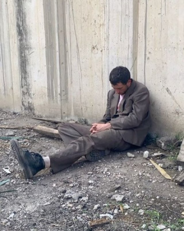 TheCinesthetic's tweet photo. Josh O’Connor on the set of LA CHIMERA. https://t.co/aZ54kaRepG