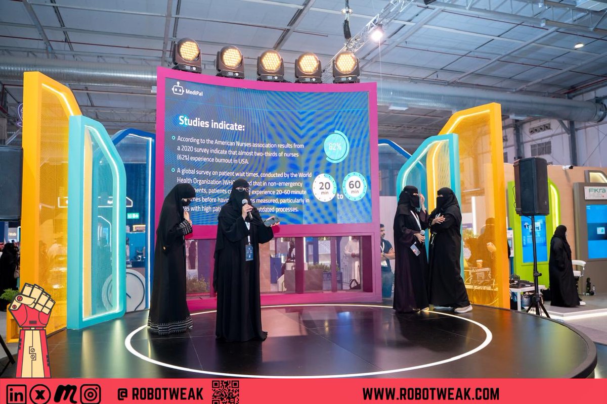 RoboTweak's tweet photo. مشاركة فريق: 
MediPal  🤖🦾
ضمن برنامج #ميكاثون_الروبوت والتصنيع الرقمي 🦾 
تحت مظلة #جمعية_روبوطويق في معرض #بيبان24 !

🔹نبذة عن المشروع: 
روبوت مبتكر يُحسن تجربة المرضى في المستشفيات عبر تسهيل استقبالهم وتقليل العبء على الطاقم الطبي.يقوم بقياس العلامات الحيوية للمرضى وتوجيههم. https://t.co/XCJqaS4LXe