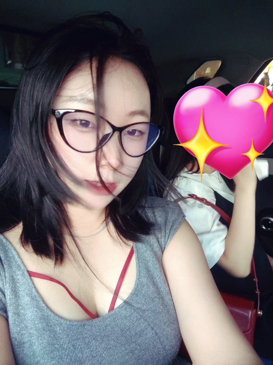 胸毛及腰 tweet media