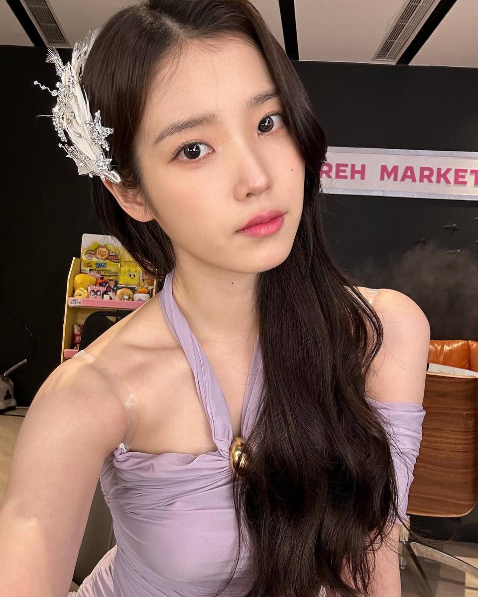 iuedelweiss's tweet photo. Day 11 (2nd Vote)

I vote #iu for Fans’ Choice - Female Award #2024MAMAVOTE  

RT is also counted as a vote.
리트윗도 투표로 인정됩니다. https://t.co/WPRV3QBpao
