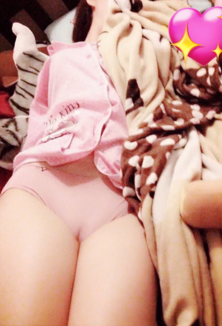 อยากรู้ว่าตอนที่นัดเย็ดกันนี่เอากันกี่น้ำคะรีวิวหน่อยค่ะ
ฝันเปียกค่ะนอนแล้ว😘เดี๋ยวมาอ่านเมนชั่นนะ
#นัดเย็ดกรุงเทพ
#หญิงเดี่ยว
#เย็ดสด
#สวิงกิ้ง
#ชวนไปทำคอนเทนต์ได้นะ