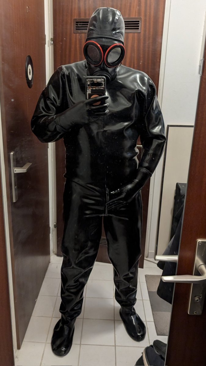 ʟᴀᴛᴏɴᴇx tweet media