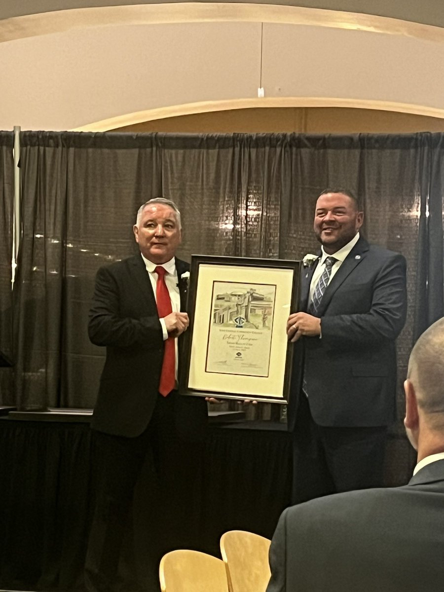 Josh Porter tweet media