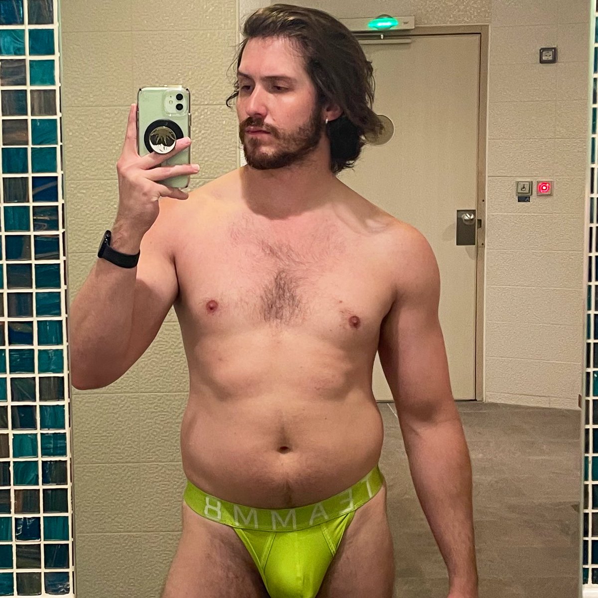 king_seraphine's tweet photo. okay I didn’t want to wait to post these later so here you go 🥰 https://t.co/382iKTy4et
