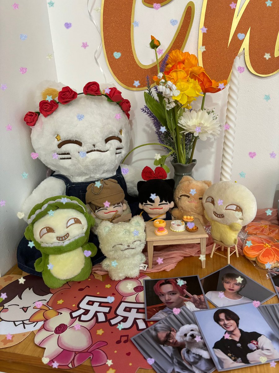 chnsji's tweet photo. really love being surrounded with lele lovers 🥹 thank you @KH1000LE_PH for a very fun chenleful day 🧡
#BloomWithCHENLE 🍊🐈 https://t.co/fY4i7SV3P8