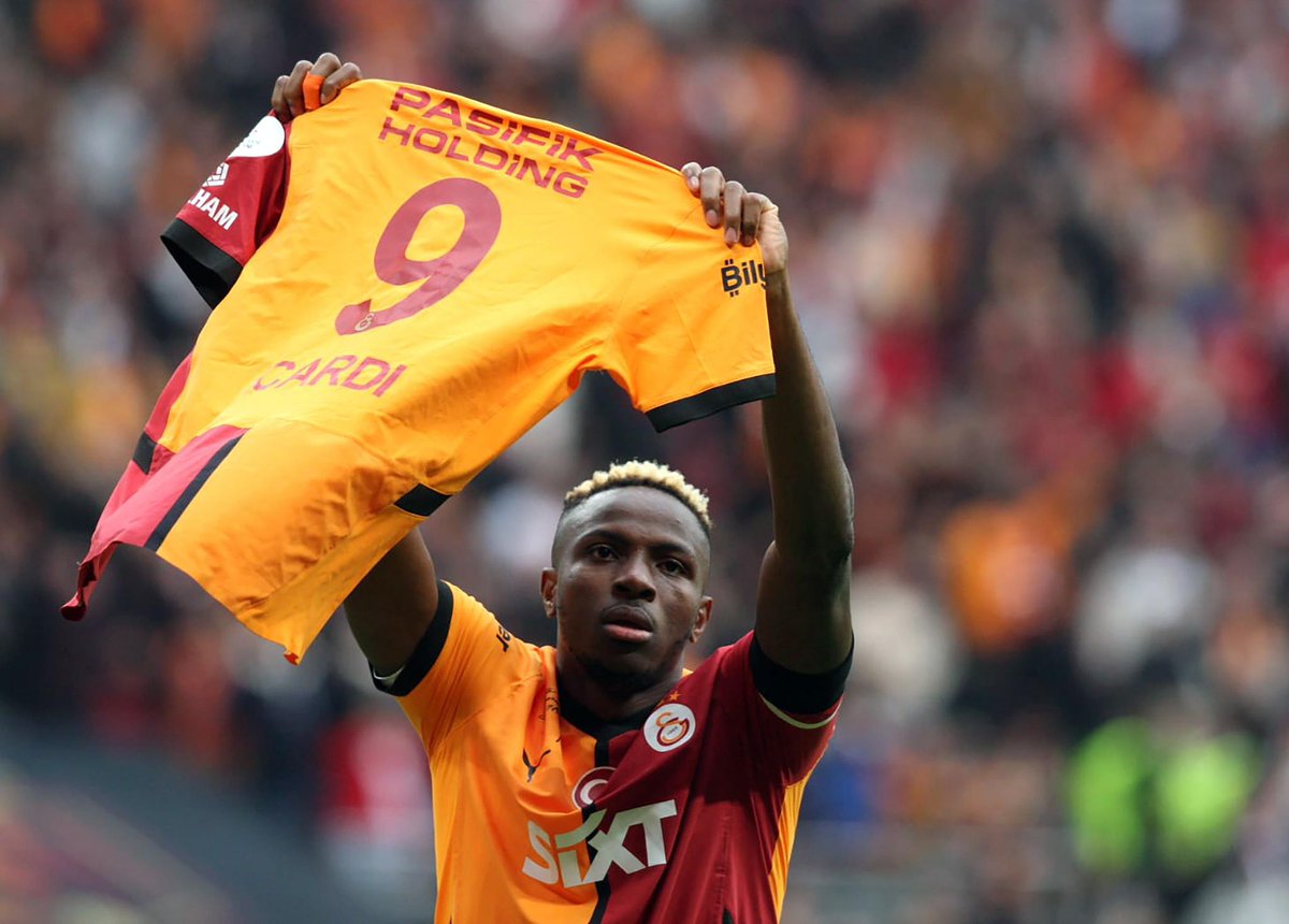9️⃣ 🤜🤛 4️⃣5️⃣
Çok şükür bin şükür biran hiç bitmicek sandım ❤💛

#Batshuayi  #Osimhen #Hakem #Penaltı #GSvsSAM #OkanKocuk
