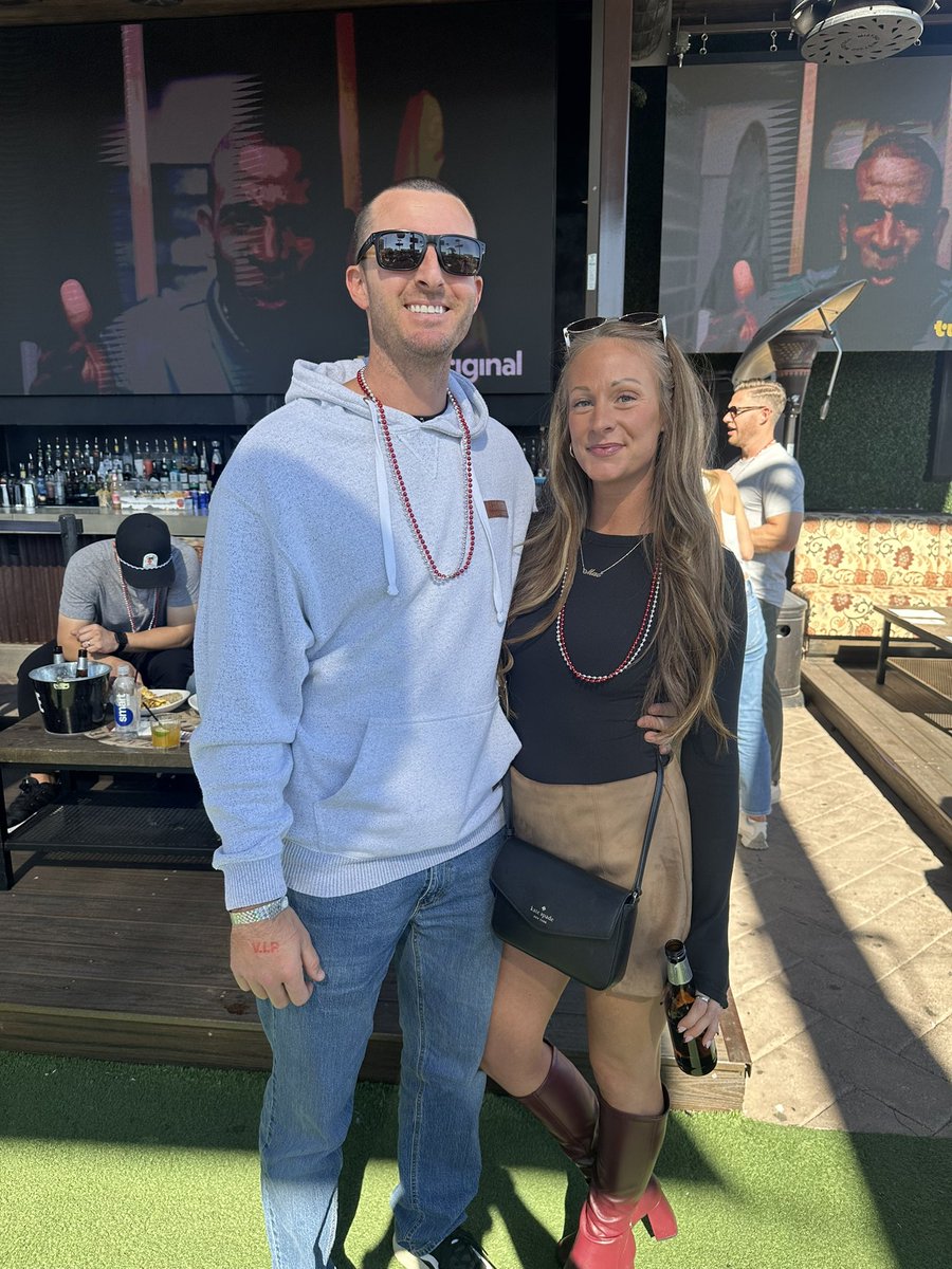 Megan Quesada tweet media