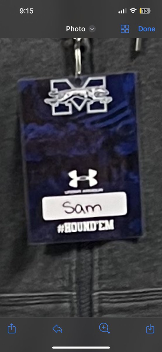 Sam Cicchino (@sam_cicchino) on Twitter photo Great day yesterday for some hounds football congratulations on the win had a great time on campus.
<a href="/CoachLongMUFB/">Jeff Long 🏈</a> <a href="/CoachJohnKidner/">John Kidner</a> <a href="/EHTFB_Eagles/">EHT Football</a> <a href="/CoachMove/">Move $canlón</a> Great day yesterday for some hounds football congratulations on the win had a great time on campus.
<a href="/CoachLongMUFB/">Jeff Long 🏈</a> <a href="/CoachJohnKidner/">John Kidner</a> <a href="/EHTFB_Eagles/">EHT Football</a> <a href="/CoachMove/">Move $canlón</a>
