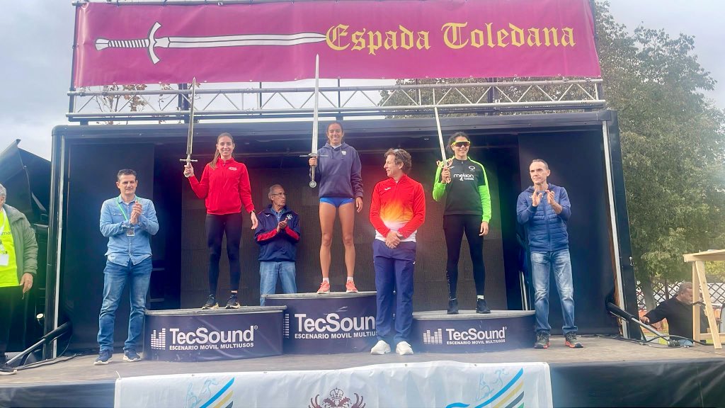 Y más cross, en Toledo.

🗡️ La Espada Toledana

🚺
🥈 María Ureña

🚹
🥈 Miguel Baidal
