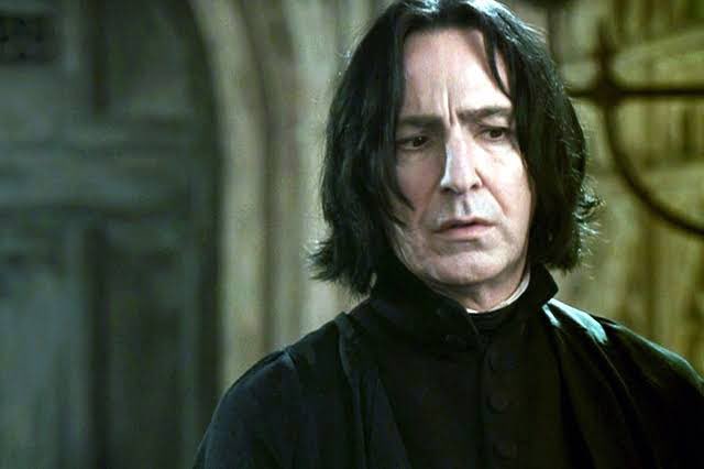 trishi_dhingra's tweet photo. Relating to Snape more and more everyday 🐍
#harrypotterart https://t.co/eFNwB8599W