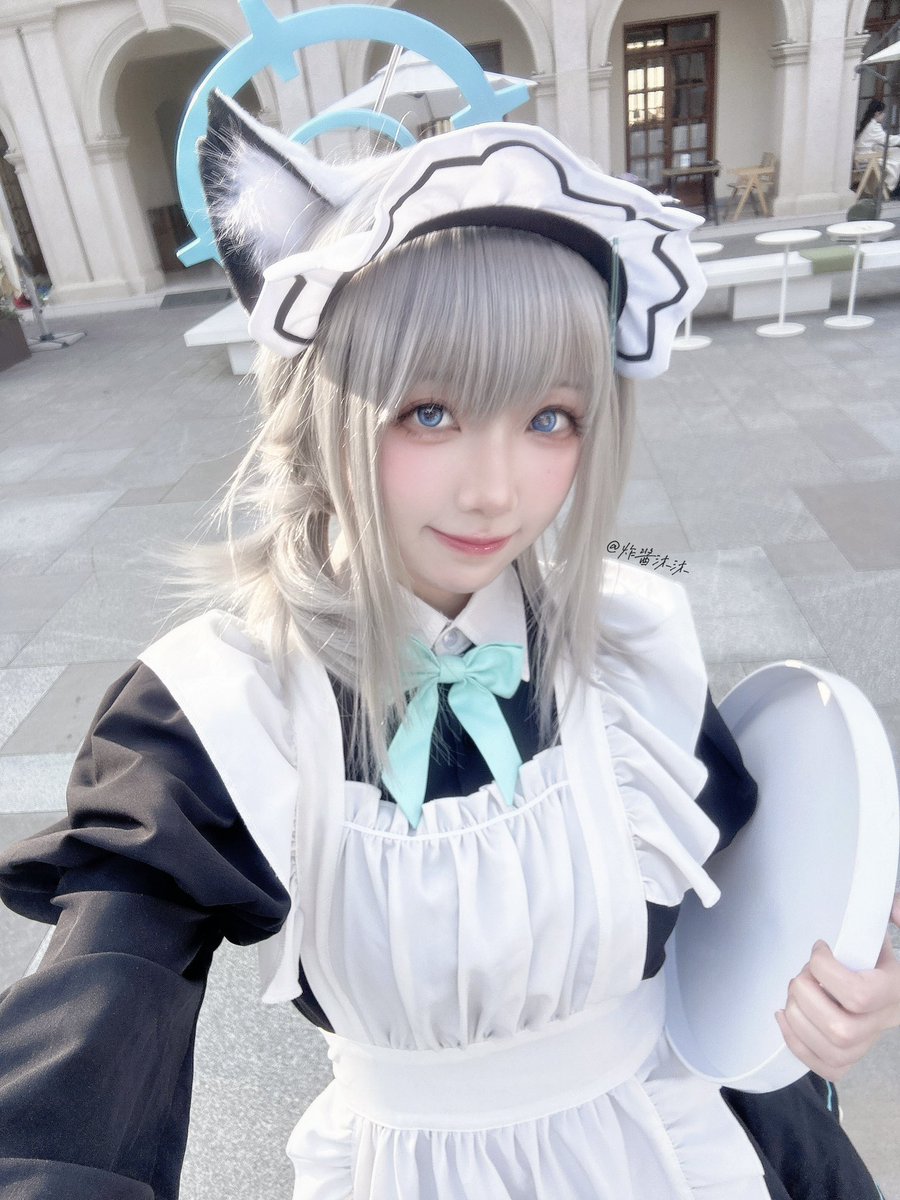 Aprilmuuu's tweet photo. 老师，您点的白子女仆来了！
#碧蓝档案 #ブルーアーカ���ブ #BlueArchive #砂狼シロコ #女仆 https://t.co/Gdxc06i6pr