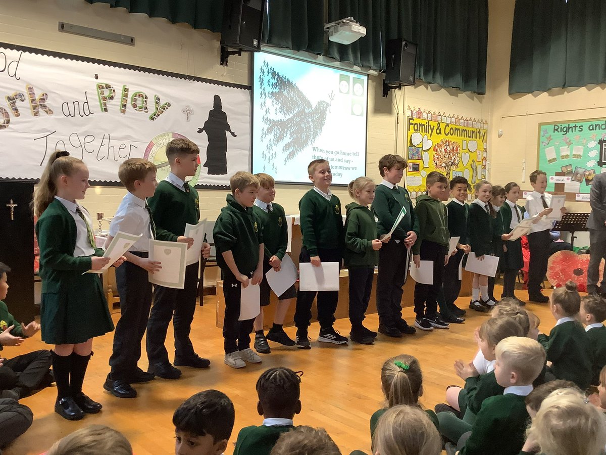R.E St Thomas CVA (@restthomascva1) on Twitter photo At the end of mass new members of Team Chaplaincy were commissioned by Fr Paul
<a href="/SRSCMAT/">St Ralph Sherwin CMAT</a>
<a href="/Stthomasderbys/">St Thomas Ilkeston</a> At the end of mass new members of Team Chaplaincy were commissioned by Fr Paul
<a href="/SRSCMAT/">St Ralph Sherwin CMAT</a>
<a href="/Stthomasderbys/">St Thomas Ilkeston</a>