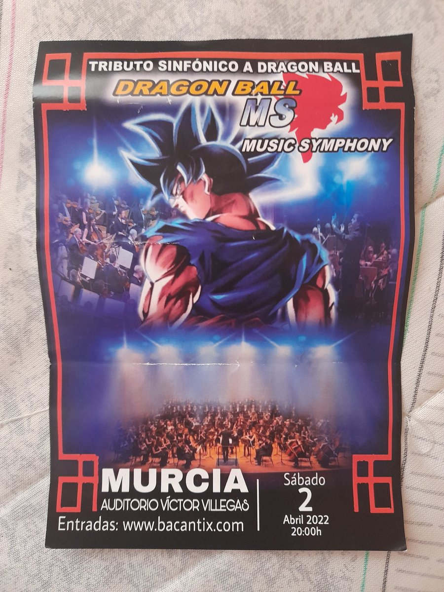 Llatzer86's tweet photo. Este finde tuve la suerte de asistir a mi 3⁰ concierto de #DragonBall 🐉⭐️
El 1⁰ fue en Barcelona y el 2⁰ y el 3⁰ en Murcia y con orquestas diferentes. Fue un concierto muy especial porque además de tocar obras de la serie también tocaron de otros animes 🥰😍 https://t.co/NJDbhvSO2u