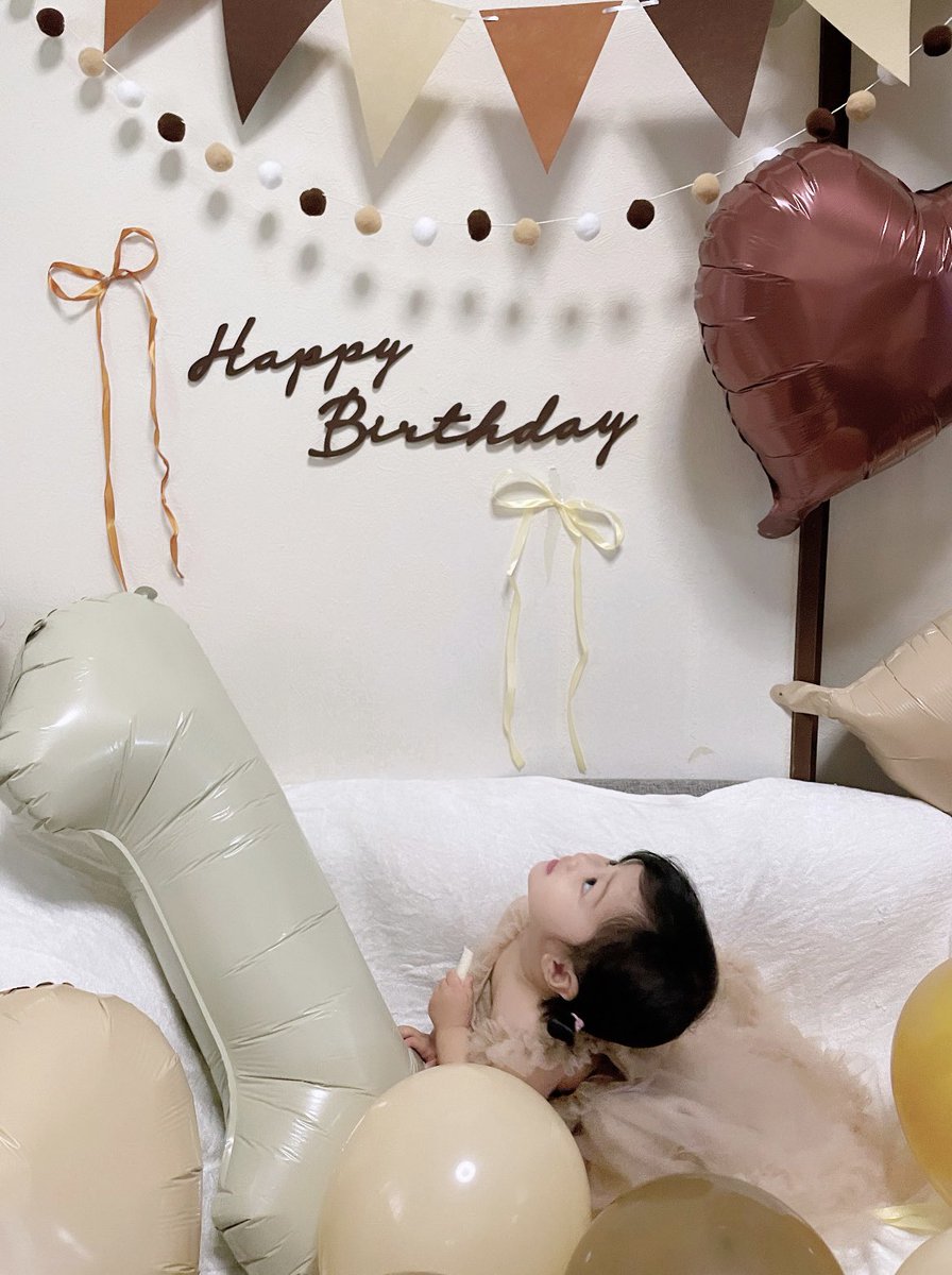 KamiMaya9's tweet photo. 2024.11.10

-Happy birthday Luna ✿.∘-

いつもニコニコ笑顔なるうちゃんに
パパもママも癒されてます🥲🩵
自慢の娘でパパとママの宝物です💎✨
たくさん経験してたくさん遊んで
たくさん成長していってねッ！
いつも癒しと幸せをありがとう。
産まれてきてくれてありがとう。だいすき♡ https://t.co/xWNKK0vTrz
