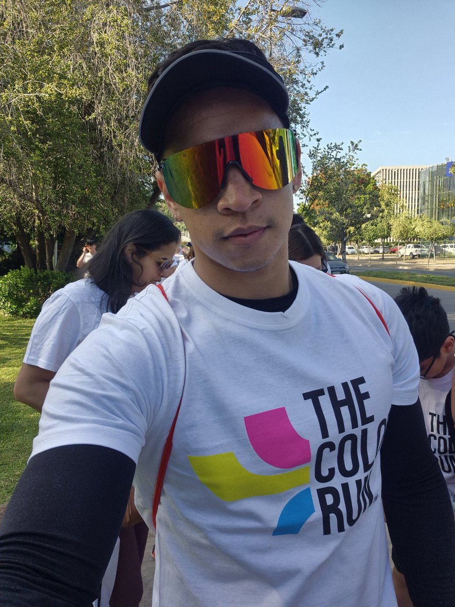 Whilor1903's tweet photo. #thecolorrun
#santiagodechile
Agradable experiencia. https://t.co/53RBOBM2ZK