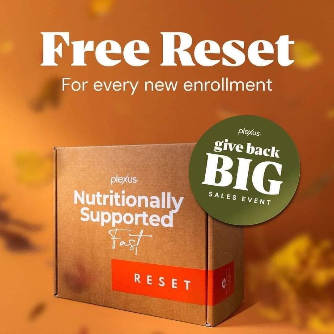 TeraBrough's tweet photo. The holiday season is approaching.Order your products now so you’re ready for your New Year’s resolution. The best part is I can coach you through this season and help you set your goals. https://t.co/xRADI7ejB8