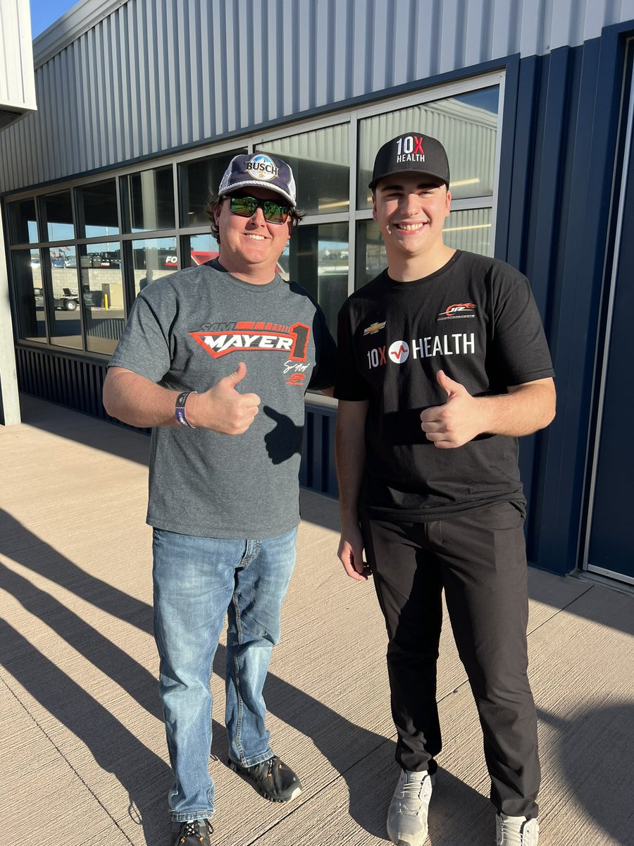 dmayer4020's tweet photo. Got to meet my favorite Xfinity driver yesterday at the Phoenix Chanionship Race. Thanks for taking time to chat and sign an autograph @sam_mayer_   Great season, and can’t wait for next! https://t.co/aEnuRhQyE7
