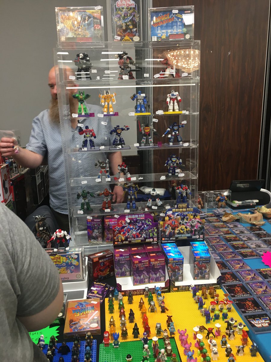 SertesN's tweet photo. Figures at the London Gaming Market #LondonGamingMarket #replayevents https://t.co/i60zHQDlfB