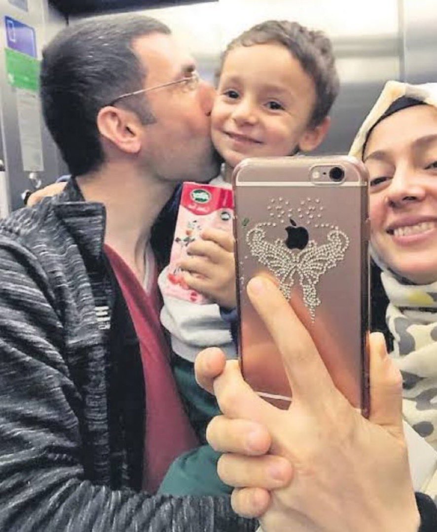 sefikaygol's tweet photo. Yiğidim, Şehidim makamın âli olsun..Unutmadık unutmayacağız.. #MuhammedFatihSafitürk

@asmego1 https://t.co/5BndHfA5kP