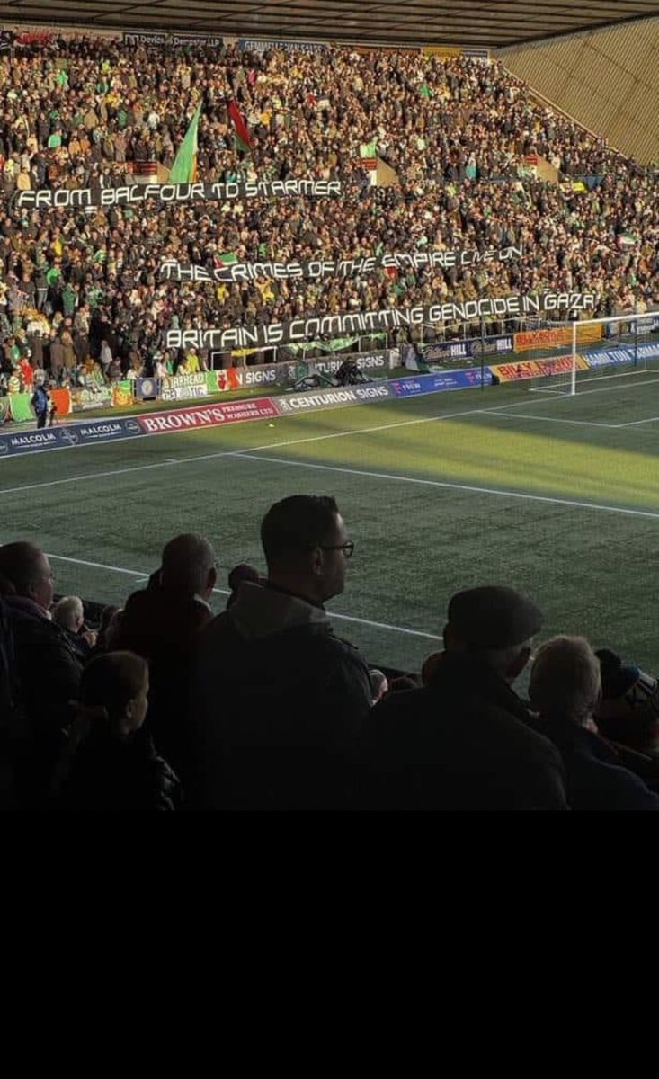 Celtic at Kilmarnock today. 🤦‍♂️

The Green Brigade embarrass themselves again. 🤷‍♂️

“From Balfour to Starmer. The crimes of the empire live on. Britain is committing genocide in Gaza”. 👀

What the Green Brigade doesn’t know or won’t acknowledge: 🧐

❌ The Balfour Declaration was