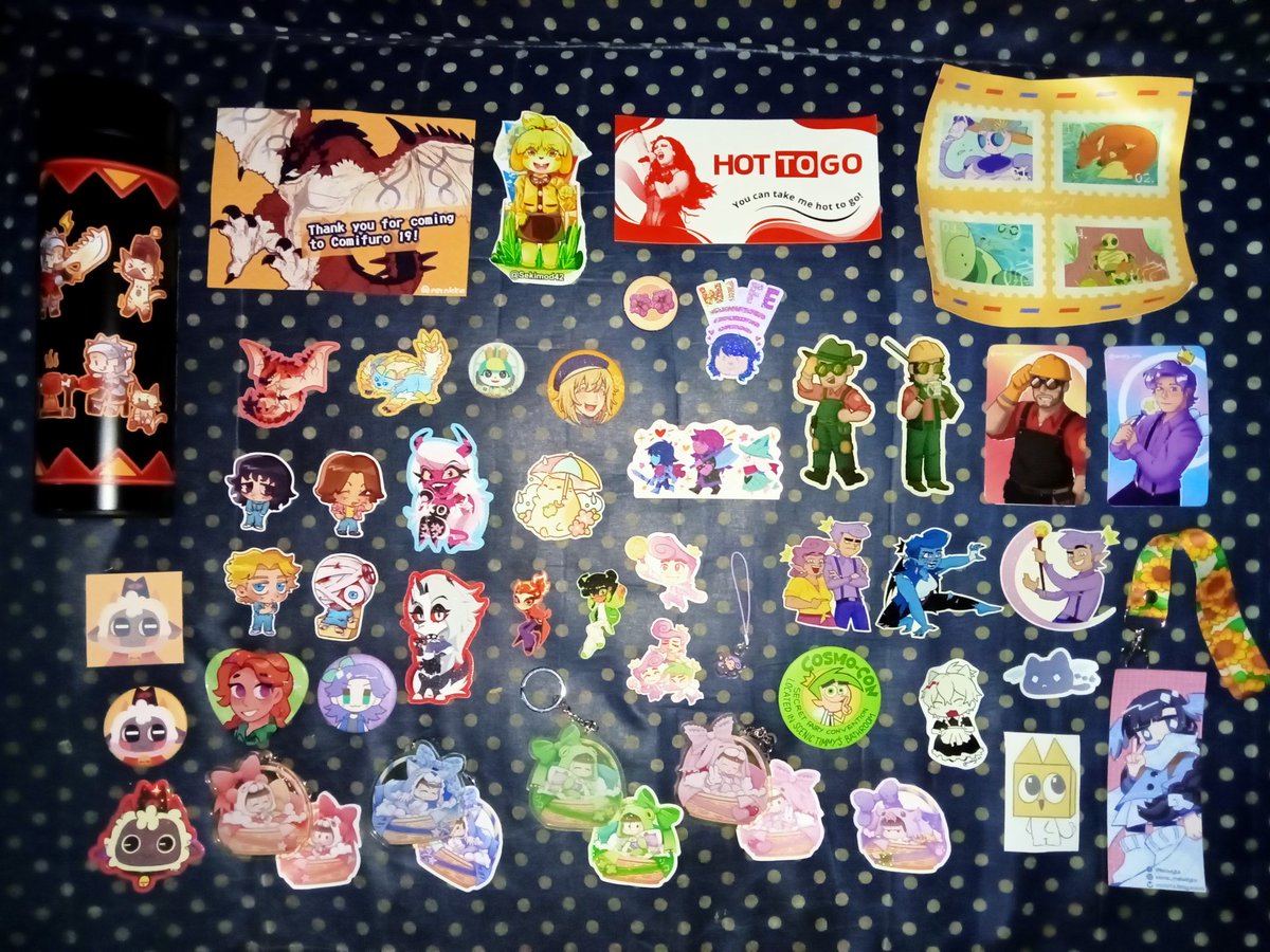 peachyantlers's tweet photo. My entire #comifurof19 haul!! These includes some freebies I've gotten + separate day 1 and day 2 hauls
Thank you so much again to everyone who came to say hi! It was nice meeting you guys :D https://t.co/HdvHB7WU9v