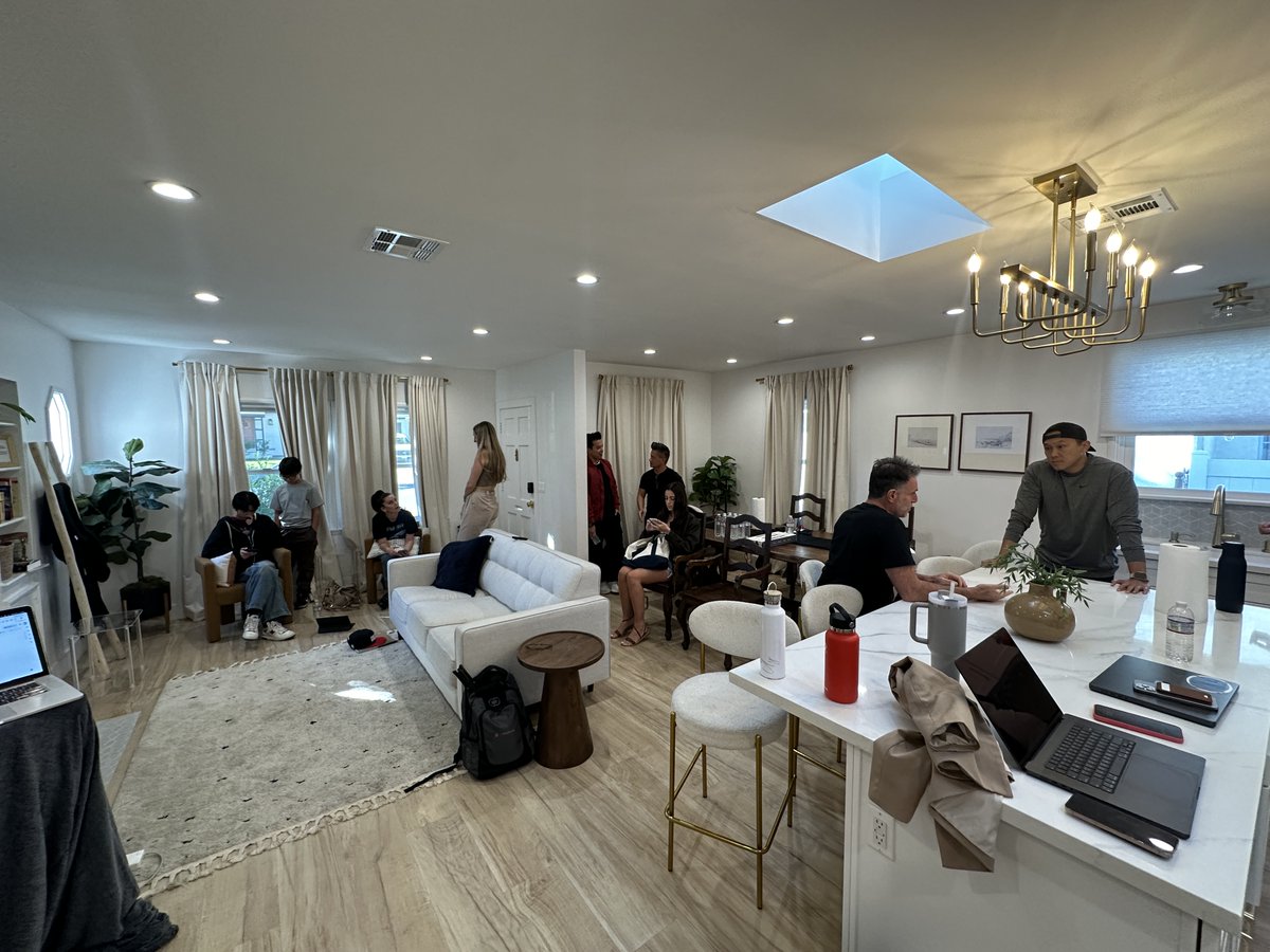 Nick Uhas tweet media