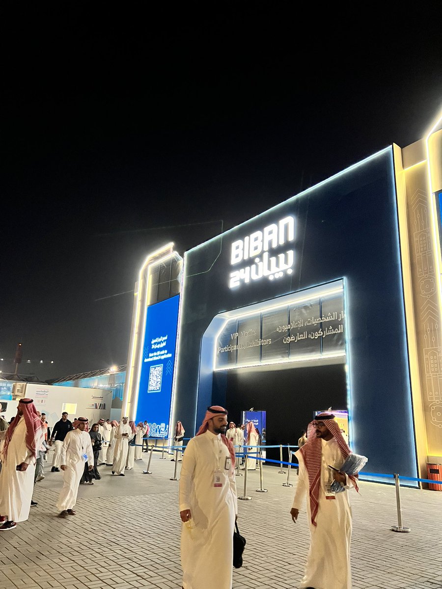 Elaffinance's tweet photo. كانت زيارة ممتعة لـ ملتقى #بيبان24
الملتقى جدًا رائع يُطلعك على بيئة الأعمال وتطورها 
غير عروض الشركات الناشئة الي تشوف منها جديد عالم الأعمال وأفكار مختلفة

تجربة مُثرية و تستحق التكرار 🌟 https://t.co/Spw0D3CXaB