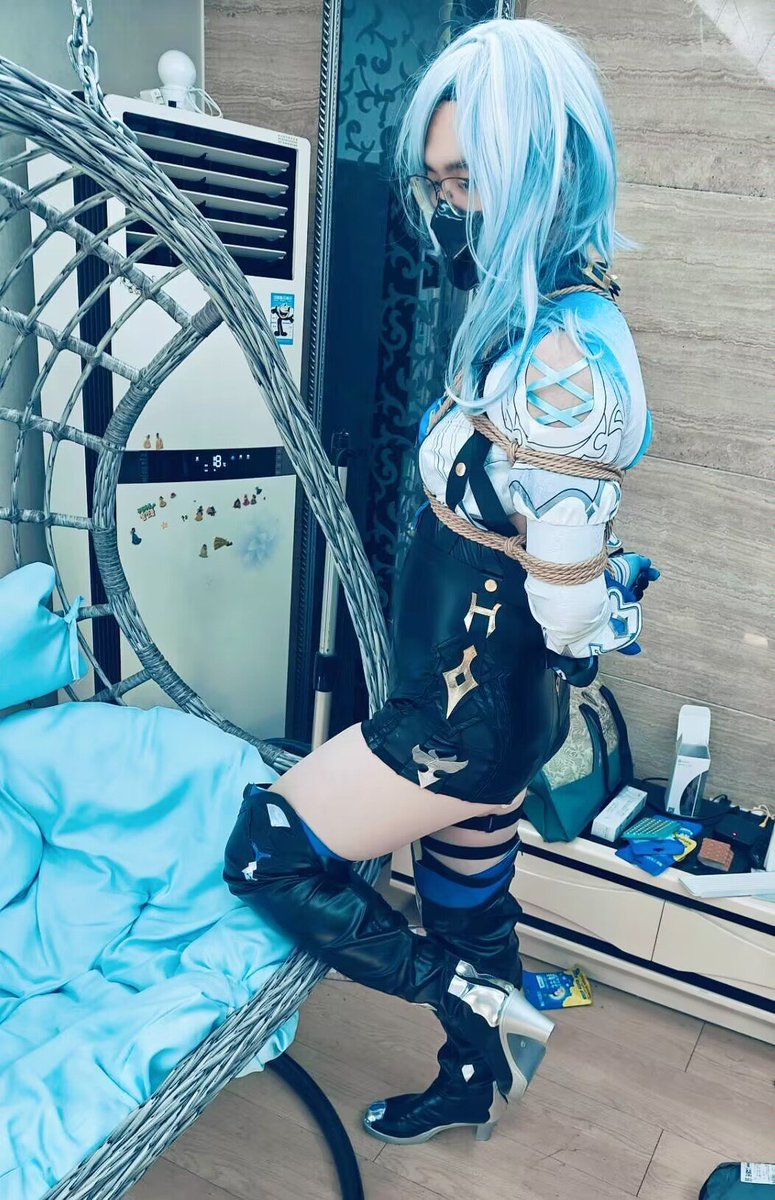 为伊殇 tweet media