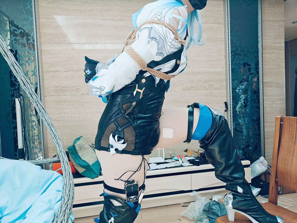 为伊殇 tweet media