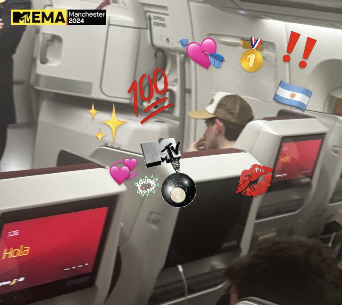 Lo último que me faltaba, coincidir en el vuelo con el GANADOR DEL #MTVEMA a mejor artista sur <a href="/dillom666/">super peluquero nacional</a> 💗💓🇦🇷