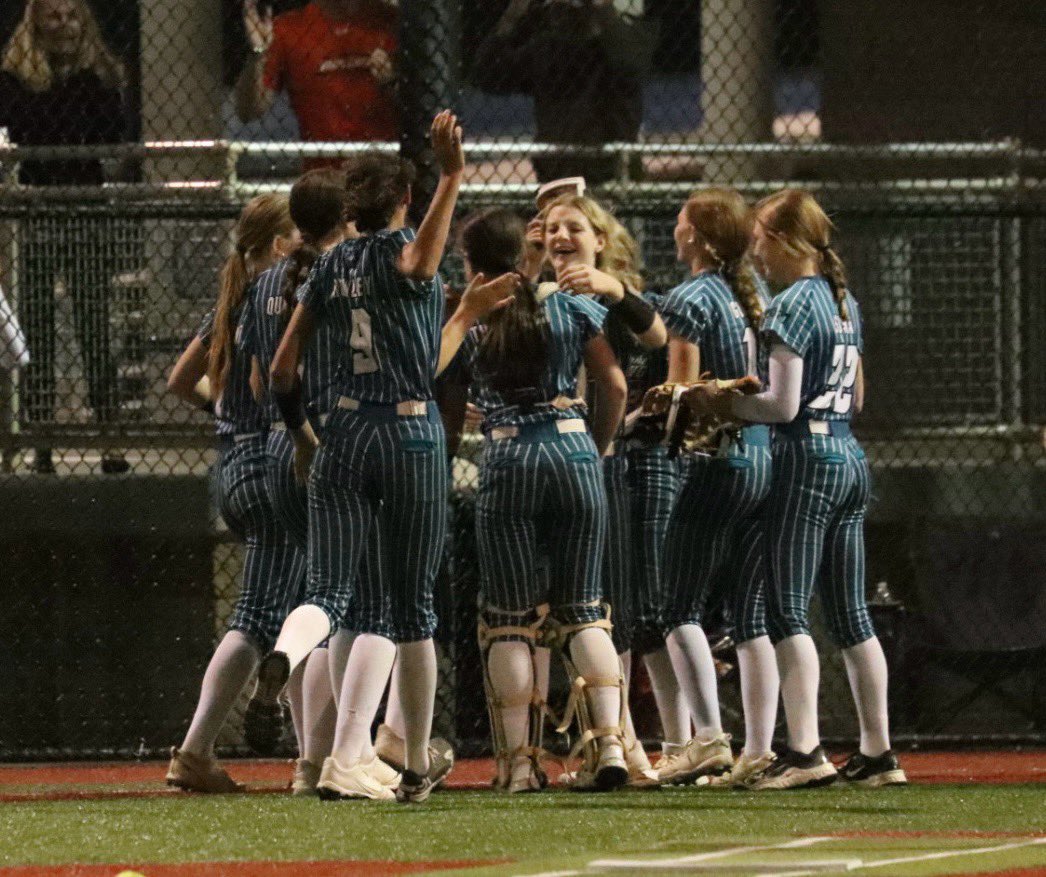 Natalie Thompson tweet media