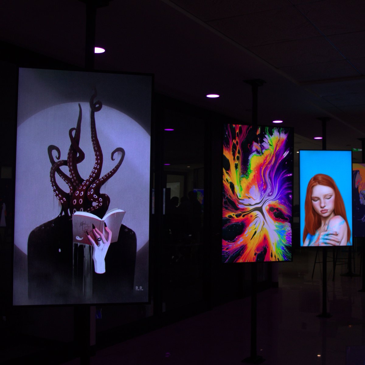 Suburbs Gallery tweet media